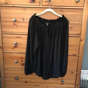 Black blouse top, off-the-shoulder, women’s sz. L